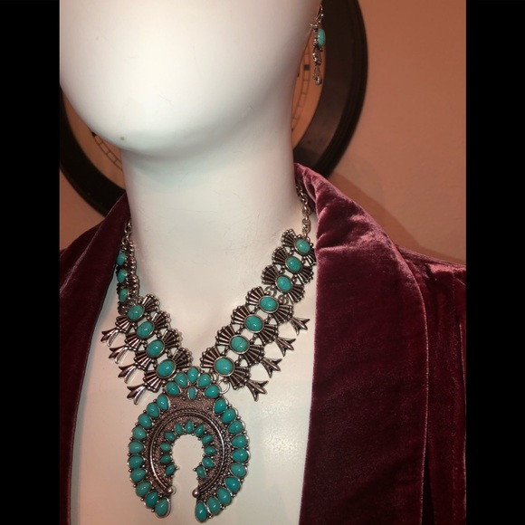FREE EARRINGS w/ TURQUOISE SQUASH BLOSSOM NECKLACE - Picture 2 of 8